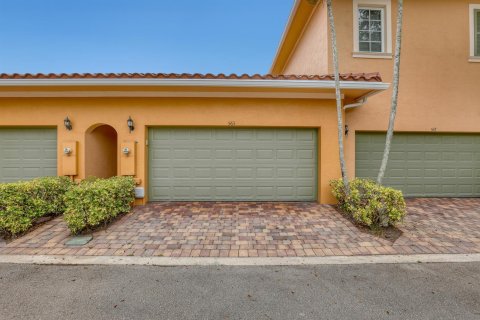 Townhouse in Jupiter, Florida 3 bedrooms, 153.29 sq.m. № 2275957 - photo 26