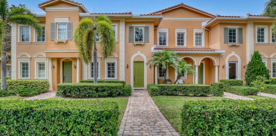 Townhouse in Jupiter, Florida 3 bedrooms, 153.29 sq.m. № 2275957