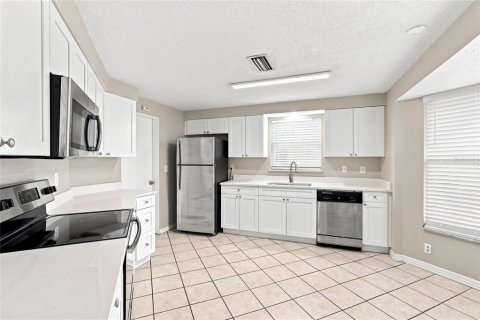 Villa ou maison à vendre à Nokomis, Floride: 3 chambres, 208.75 m2 № 2285356 - photo 13