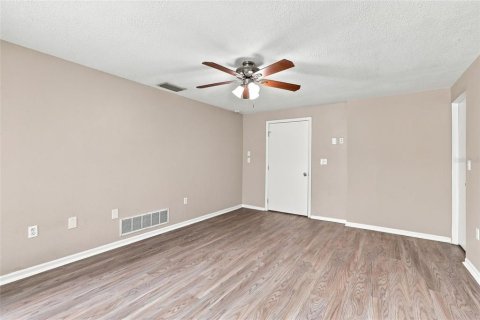 Villa ou maison à vendre à Nokomis, Floride: 3 chambres, 208.75 m2 № 2285356 - photo 19