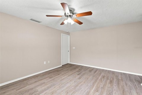 Villa ou maison à vendre à Nokomis, Floride: 3 chambres, 208.75 m2 № 2285356 - photo 29