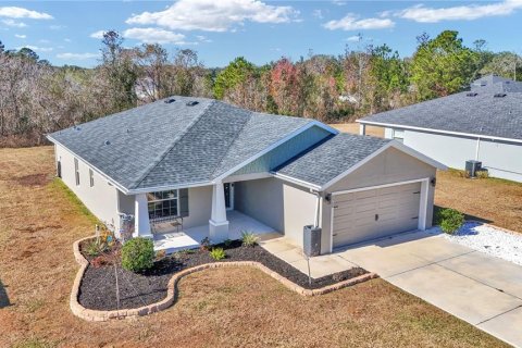 House in Ocala, Florida 3 bedrooms, 143.16 sq.m. № 2363319
