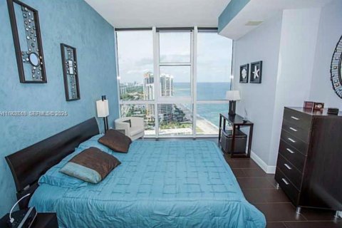 Condominio en venta en Sunny Isles Beach, Florida, 1 dormitorio, 89 m2 № 2076831 - foto 8