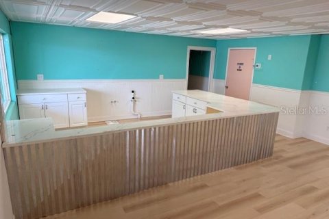 Propiedad comercial en alquiler en Flagler Beach, Florida, 361.76 m2 № 1840391 - foto 5