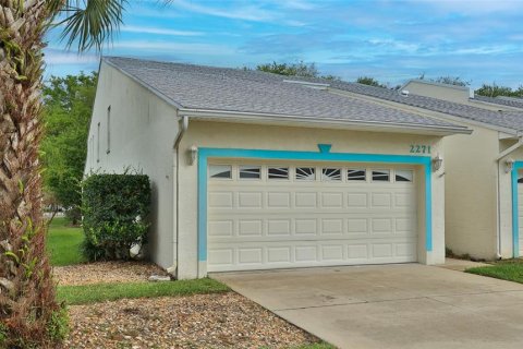 Townhouse in New Smyrna Beach, Florida 2 bedrooms, 192.77 sq.m. № 2196011