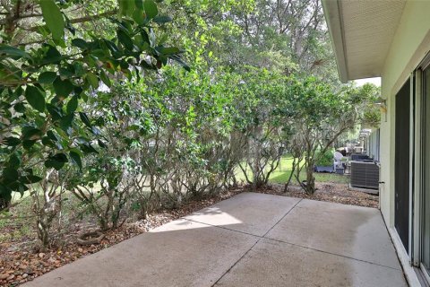 Townhouse in New Smyrna Beach, Florida 2 bedrooms, 192.77 sq.m. № 2196011 - photo 7