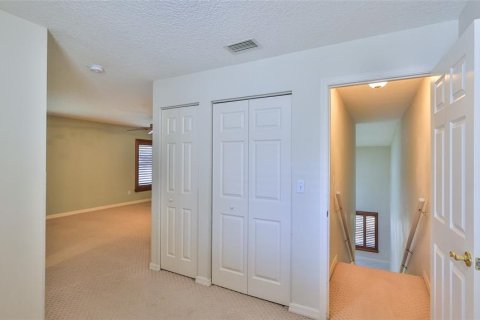 Townhouse in New Smyrna Beach, Florida 2 bedrooms, 192.77 sq.m. № 2196011 - photo 24
