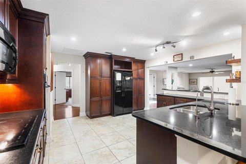 Villa ou maison à vendre à Lakeland, Floride: 3 chambres, 229.84 m2 № 2349795 - photo 10