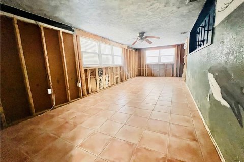 House in Englewood, Florida 3 bedrooms, 188.22 sq.m. № 1857962 - photo 24