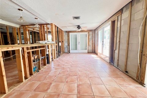 House in Englewood, Florida 3 bedrooms, 188.22 sq.m. № 1857962 - photo 22