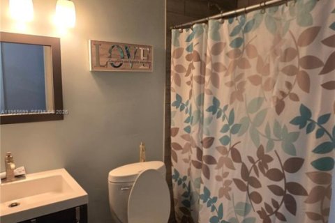 Casa en venta en West Palm Beach, Florida, 3 dormitorios, 134.43 m2 № 2009695 - foto 11