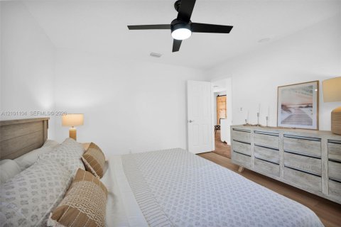 House in Oakland Park, Florida 3 bedrooms, 94.39 sq.m. № 2401332 - photo 29