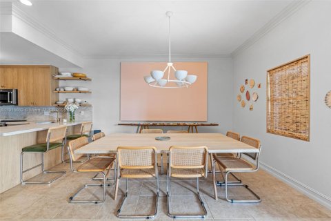 House in West Palm Beach, Florida 3 bedrooms, 182.74 sq.m. № 1971660 - photo 18