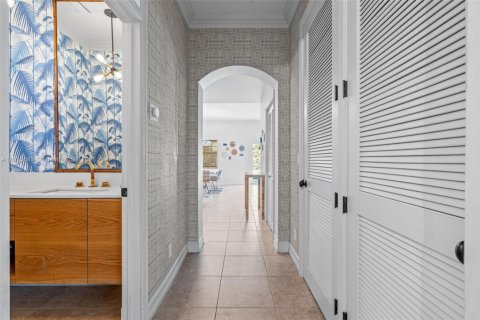 House in West Palm Beach, Florida 3 bedrooms, 182.74 sq.m. № 1971660 - photo 13