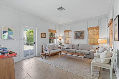 House in West Palm Beach, Florida 3 bedrooms, 182.74 sq.m. № 1971660 - photo 8