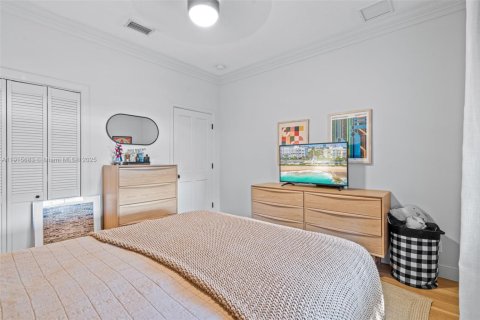 House in West Palm Beach, Florida 3 bedrooms, 182.74 sq.m. № 1971660 - photo 27