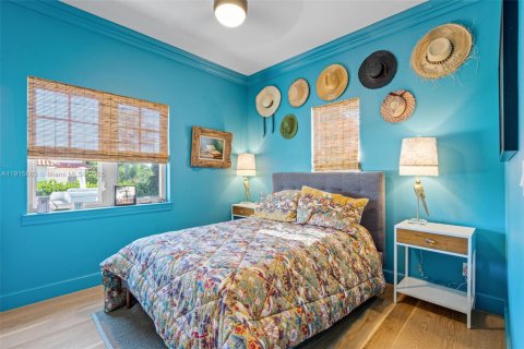 House in West Palm Beach, Florida 3 bedrooms, 182.74 sq.m. № 1971660 - photo 24