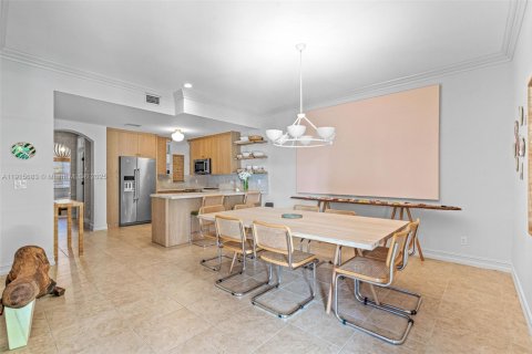 House in West Palm Beach, Florida 3 bedrooms, 182.74 sq.m. № 1971660 - photo 19