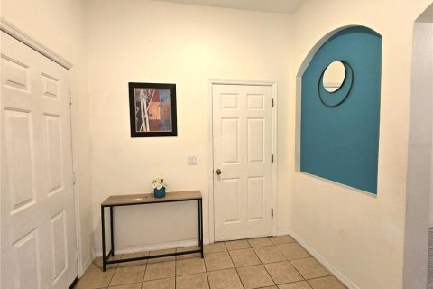 Casa en alquiler en Kissimmee, Florida, 4 dormitorios, 170.01 m2 № 2096424 - foto 5