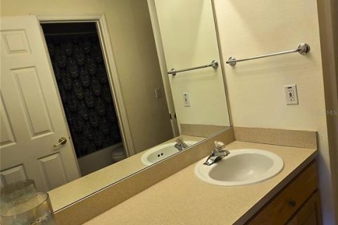 Casa en alquiler en Kissimmee, Florida, 4 dormitorios, 170.01 m2 № 2096424 - foto 11