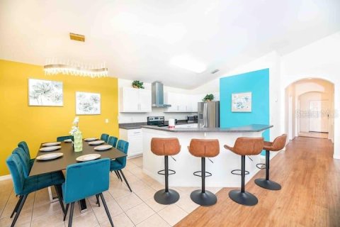 Casa en alquiler en Kissimmee, Florida, 4 dormitorios, 170.01 m2 № 2096424 - foto 7