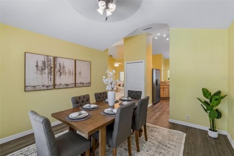 Casa en venta en Spring Hill, Florida, 3 dormitorios, 215.35 m2 № 2199408 - foto 25