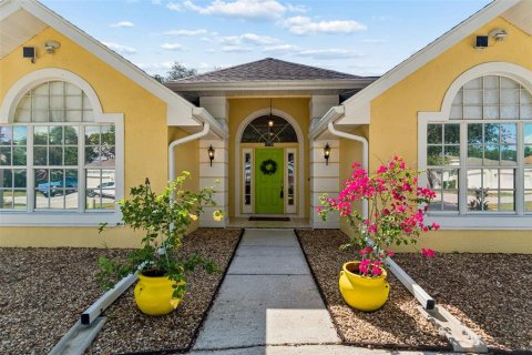 Casa en venta en Spring Hill, Florida, 3 dormitorios, 215.35 m2 № 2199408 - foto 4