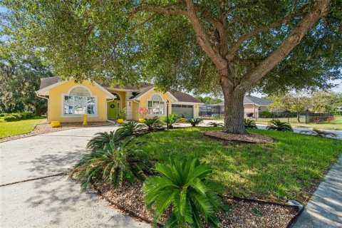 Casa en venta en Spring Hill, Florida, 3 dormitorios, 215.35 m2 № 2199408 - foto 3