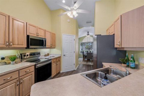 Casa en venta en Spring Hill, Florida, 3 dormitorios, 215.35 m2 № 2199408 - foto 18