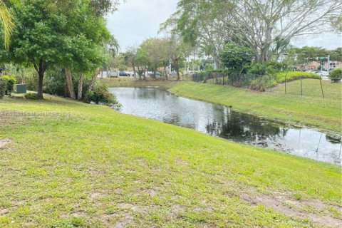 Condominio en alquiler en Pompano Beach, Florida, 1 dormitorio, 43.66 m2 № 1939210 - foto 15