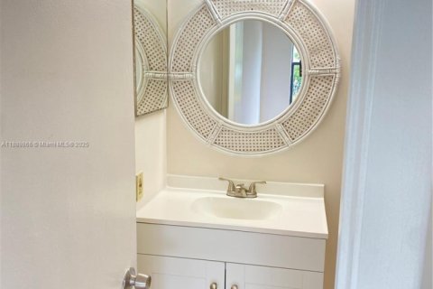 Condominio en alquiler en Pompano Beach, Florida, 1 dormitorio, 43.66 m2 № 1939210 - foto 6