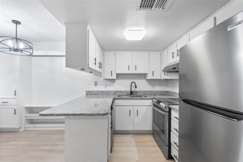 Appartement à louer à Saint Petersburg, Floride: 1 chambre, 59.46 m2 № 2216051 - photo 6