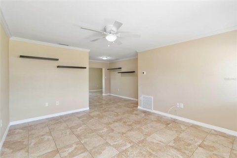 House in Sarasota, Florida 3 bedrooms, 111.48 sq.m. № 1815812 - photo 3