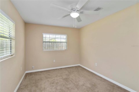 House in Sarasota, Florida 3 bedrooms, 111.48 sq.m. № 1815812 - photo 13