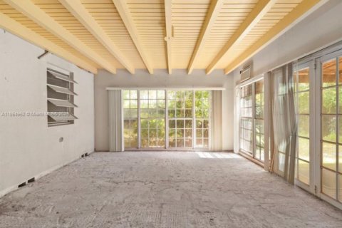 Купить виллу или дом в Майами, Флорида 3 спальни, 176.14м2, № 1957819 - фото 8