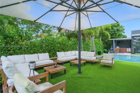 Villa ou maison à vendre à North Miami, Floride: 4 chambres, 298.77 m2 № 1974058 - photo 28