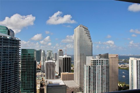 Condominio en alquiler en Miami, Florida, 1 dormitorio, 87.98 m2 № 1956794 - foto 5