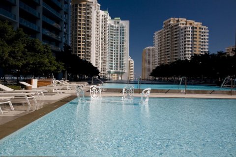 Condominio en alquiler en Miami, Florida, 1 dormitorio, 87.98 m2 № 1956794 - foto 13