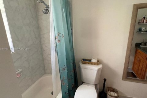 Купить кондоминиум в Корал-Гейблс, Флорида 2 спальни, 93.74м2, № 2007494 - фото 10