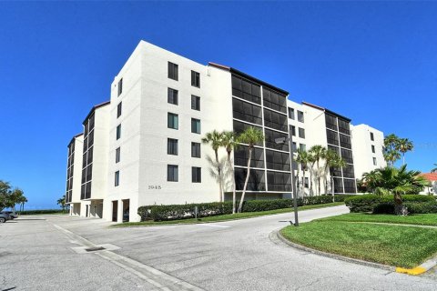 Condominio en venta en Longboat Key, Florida, 2 dormitorios, 117.52 m2 № 1876229 - foto 27