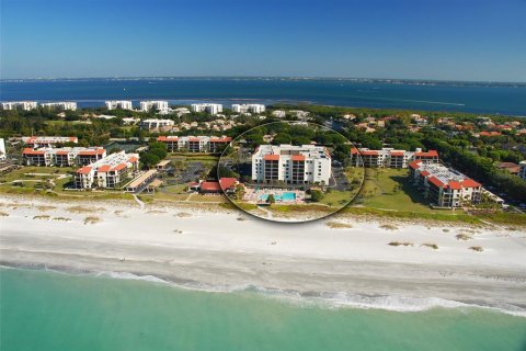 Condominio en venta en Longboat Key, Florida, 2 dormitorios, 117.52 m2 № 1876229 - foto 1