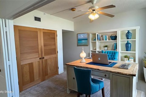 Condominio en venta en Longboat Key, Florida, 2 dormitorios, 117.52 m2 № 1876229 - foto 19