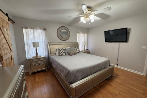Casa en venta en Newberry, Florida, 3 dormitorios, 145.67 m2 № 1717478 - foto 25
