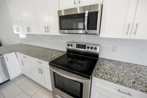 Appartement à louer à Palm Coast, Floride: 3 chambres, 127.18 m2 № 2156089 - photo 12