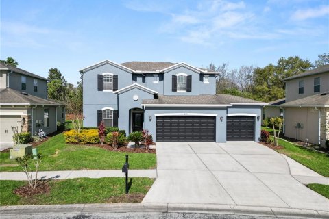 House in Wesley Chapel, Florida 4 bedrooms, 302.58 sq.m. № 1718666 - photo 2