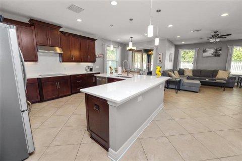 House in Wesley Chapel, Florida 4 bedrooms, 302.58 sq.m. № 1718666 - photo 27