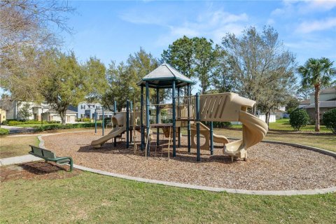House in Wesley Chapel, Florida 4 bedrooms, 302.58 sq.m. № 1718666 - photo 13