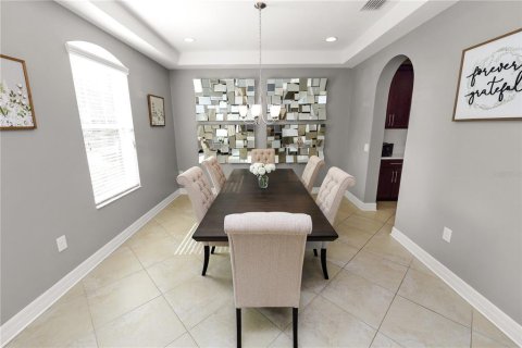House in Wesley Chapel, Florida 4 bedrooms, 302.58 sq.m. № 1718666 - photo 21