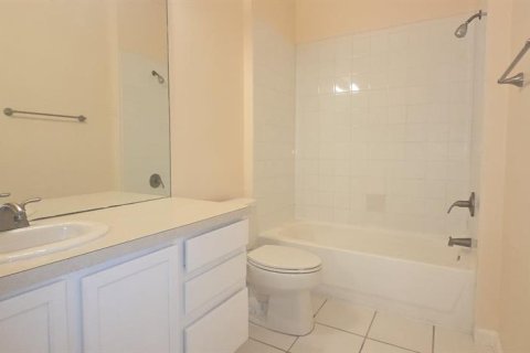 Condo in Orlando, Florida, 2 bedrooms  № 1789033 - photo 30