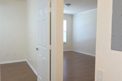 Condo in Orlando, Florida, 2 bedrooms  № 1789033 - photo 29